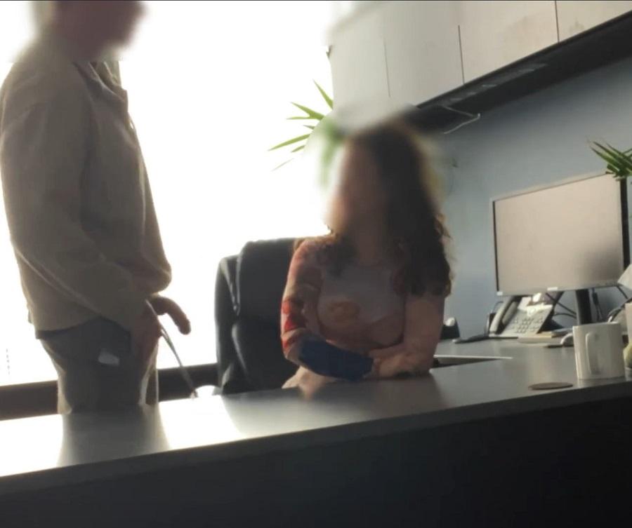 Секс с секретаршей скрытая камера